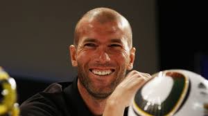 Zinédine zidane ist ein ehemaliger fußballspieler aus франция, (* 23 июня 1972 г. 2010 Fifa World Cup News Zidane The World Cup Reflects My Career Fifa Com