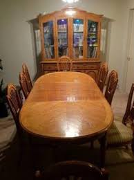 Mahogany thomasville dining set with 5 chairs and bevelled glass hutch. Elegant Thomasville Dining Set China Cabinet And Sideboard For Sale In Los Angeles California Classified Americanlisted Com