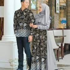 Set couple kebaya brukat original / couple brokat modern / sarimbit rok. Jual Batik Couple Model Desain Terbaru Harga August 2021