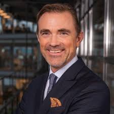 BROOKFIELD UNDERWRITING 10 år! I oktober 2010 träffade jag Leonard och  Laurent för första gången. • 2011 påbörjade jag min anställning. • 2016  lämnade jag för en kortare period men kom tillbaka…