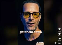 Popular life coach inspires masses through powerful surfing metaphor: "See,  because there's something a surfer understands better about life than most  other people!"