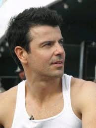 Chris Jericho shows his physique