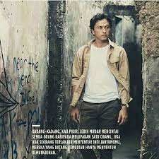 Bot milik seorang lelaki bernama datuk mustaza telah karam selepas dipukul ombak ketika dia keluar memancing, namun nasibnya baik apabila dia telah diselamatkan oleh seorang nelayan bernama sulaiman. Daehan Minguk Manse Aadc2 Quotes Movies Rangga Kemudianbaper