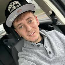 So just curious to know what's better legendary gear or epic gear? Would  really appreciate it if amyone could tell me.