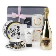 Golden Prosecco Gift Hamper Gifts For Her Christmas Hampers For Her Gift Hampers Hamper Gift Basket Christmas Hamper