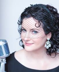 Daily Inspiration: Meet Lizzie Thomas