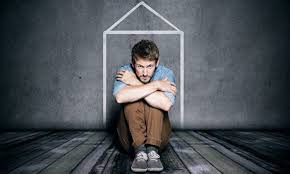 La claustrofobia es un trastorno de la ansiedad en el cual, como su nombre indica, se sufre cómo interfiere la claustrofobia en la vida diaria. Agorafobia Y Claustrofobia Diferencias Y Asociacion Con El Panico