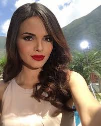 Make up artist for Anna Fowler Photography