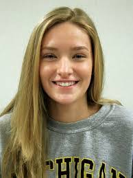 Erin Hedrick's Instagram, Twitter & Facebook