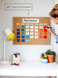 50 Quilts To Eye Create Or Buy Dorm Diy Paint Chip Calendar Diy Calendar