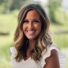 Alyssa Poole's Instagram, Twitter & Facebook