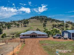 Residents of shady hills and bullsbrook, in the city's north east, have been told to leave the area immediately unless they intend to remain in place. 382 Shady Hills View Bullsbrook Wa 6084 Property Details
