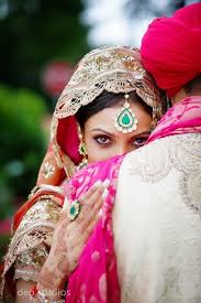 Pakistanifashion Bridalcouture Desibride Pakistaniwedding Photography Indian Wedding Photography Couples Indian Wedding Photography Wedding Couple Poses