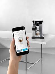 The machine is elegant, smart and easy. De Longhi Primadonna Class Fully Automatic Coffee Machine With Milk System Cappuccino And Espresso At The Touch Of A Button 3 5 Inch Tft Colour Display And App Control Amazon De Home Kitchen
