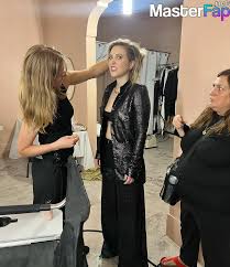 Taylor Tomlinson Nude OnlyFans Leak Picture nVcDfPI8b5 | MasterFap.net