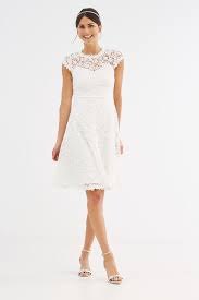 Welches Kleid Furs Standesamt Die Schonsten Standesamt Kleider 2019 Hochzeit Kleid Standesamt Kleid Standesamt Braut Kleider Hochzeit