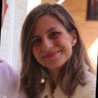 Irene Ugalde's Instagram, Twitter & Facebook