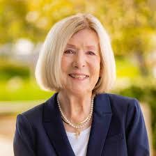 Linda Trimmer's Instagram, Twitter & Facebook