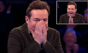 Deal Or No Deal viewers sink claws into 'unwatchable' episode as ENTIRE ITV  line-up is switched out