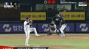 Jun 02, 2021 · 홍건희와 박치국, 이승진 이렇게 3명이라고 밝혔다. ë°•ì¹˜êµ­ ë§ˆì§€ë§‰ê³µ Gif Mlbpark