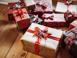 Natal adalah salah satu hari raya umat kristiani yang dirayakan setiap tahunnya untuk memperingati hari kelahiran berikan ucapan natal canva kepada orang terdekat agar hubungan baik tetap terjalin. 10 Rekomendasi Kado Natal Untuk Keluarga Yang Unik Dan Berkesan