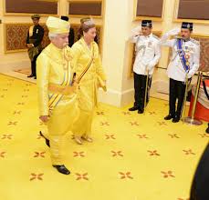 Sesuai spesialisasinya, carat duchatelet menyematkan perlindungan khusus demi menjaga sang sultan dari. Kuala Unit Media Pejabat Sultan Kelantan Facebook