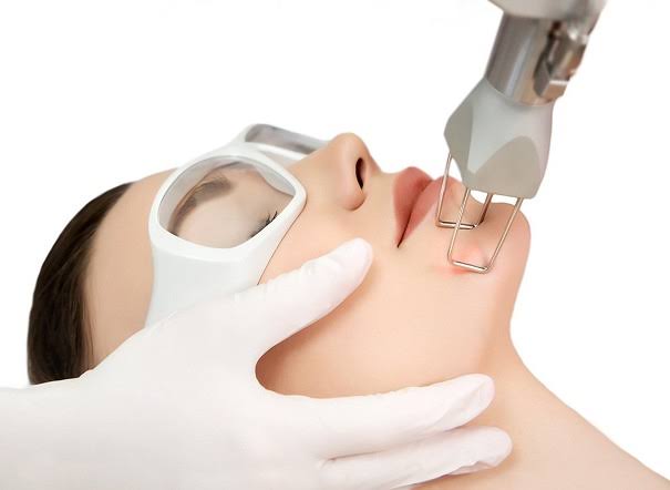 Skin Care Before and After Fractional CO2 Laser Treatment - کلینیک پوست، مو  و زیبایی ایرسا