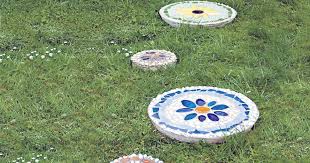 Beetsteine, vier deko steine vögel, enten und meisen motive, garten deko steine. Garten Terrasse Gartenstein Deko Stein Fussabdruck Blauer Schmetterling Garten Rasen Deko Gehwegplatten Steine Metagal Com Br