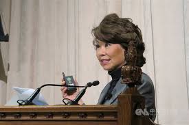 Sur.ly for wordpress sur.ly plugin for wordpress is free of charge. å®¶æ—èˆ‡ä¸­åœ‹é—œä¿‚æƒ¹ç–'ç¾Žçœ¾é™¢æŸ¥è¶™å°è˜­æ¶‰è·æ¬Šåœ–åˆ© åœ‹éš› é‡é»žæ–°èž ä¸­å¤®ç¤¾cna