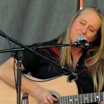 Fiona Boyes