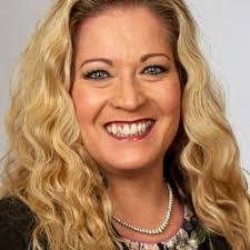 Jennifer Matney's Instagram, Twitter & Facebook