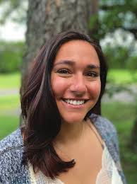 Nina Sternberg's Instagram, Twitter & Facebook