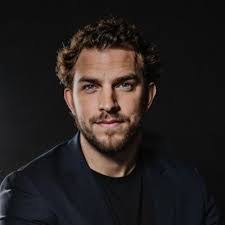 Ricardo Romano's Instagram, Twitter & Facebook