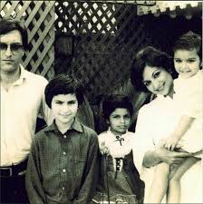Sharmila And Family Bollywood Stars Most Beautiful Bollywood Actress Childhood Photos