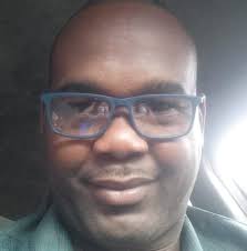 anyone selling these bananas . send me a message anytime