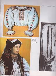 Costumul popular romanesc reprezinta vesnicia si individualitatea unei etnii. Portul Popular De SÄƒrbÄƒtoare In Bihor