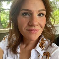 Sonia Fuller's Instagram, Twitter & Facebook