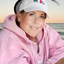 Hi! Looking for a place with live music this Saturday (the 20th) for my  husbands grandmas birthday. If anyone has any good recommendations please  send my way 😊 (could be surrounding areas