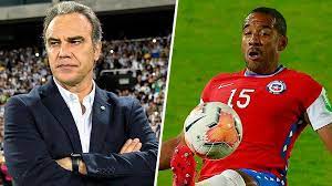 Ningún futbolista está censurado en la roja. Martin Lasarte Explico El Rol Clave De Beausejour En La Roja Y Revelo En Que Posicion Esta Buscando Alternativas Emol Com
