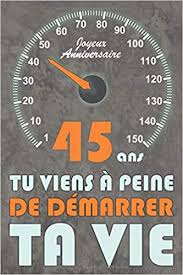 Voir le prix sur amazon 18. Joyeux Anniversaire 45 Ans Carnet De Notes Idee Cadeau D Anniversaire Avec Message Positif Pour Femme Ou Homme A L Age De 45ans Journal Intime French Edition Topy Anniversaire 9798618214049 Amazon Com Books