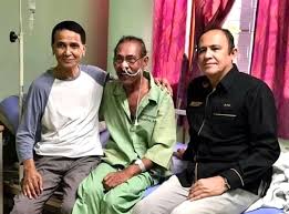 Allahyarham juga merupakan bekas isteri kepada penerbit. A Galak Masuk Hospital