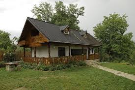 Case Traditionale Romanesti Din Lemn Căutare Google Rustic House Traditional House Architecture