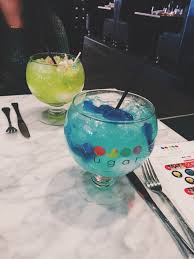 Locations united states californiacentury citysan diego connecticutfoxwoods delawaredover downs floridaaventuraocean drive, miamii drive, orlandotampa georgiaatlanta illinoisrosemontchicago river north las vegasfashion showlas vegas (mccarran) airport … 9 Sugar Factory Ideas Sugar Factory Sugar Sugar Factory Drinks