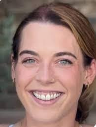 Mary Zenner's Instagram, Twitter & Facebook