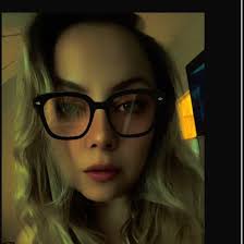 Por fin tengo mi credencial utel tuve que ir a la universidad a recogerla,  ya que no había disponibilidad de correo a mi domicilio pero valió la pena.