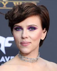 Chocolate brown hair is rich hair colour, which won't only look beautiful during the season of summer, but all year round! 26 Brown Hair Colour Ideas And Shades Celebrity Brunettes Giving You Brown Hair Inspiration