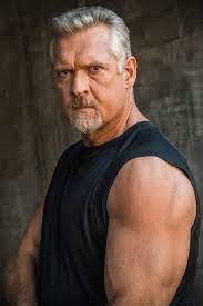 Eddie Corbin's Instagram, Twitter & Facebook