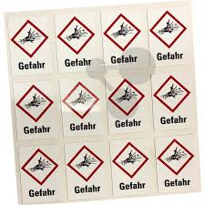 C'est la raison pour laquelle les étiquettes de nombreux produits ménagers contiennent souvent un ou plusieurs pictogrammes de danger. Pictogramme De Danger Explosif Laboratoire Securite Au Laboratoire Pictogrammes De Danger Conatex Materiel Didactique Scientifique