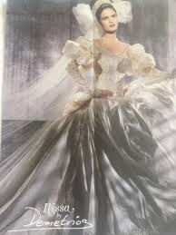 Wedding Gown Ilissa By Demetrios Ivory Long Sleeve Small W Veil Demetrios Wedding Dress Wedding Gowns Vintage Antique Wedding Dresses