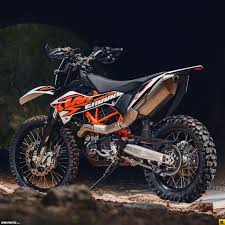 2014 Ktm Enduro R Enduro Derestricted Comment Yes It S Not The Adv Version It S Bare Stock But Is A Dream To Look At Motorrad Autos Und Motorrader Ktm